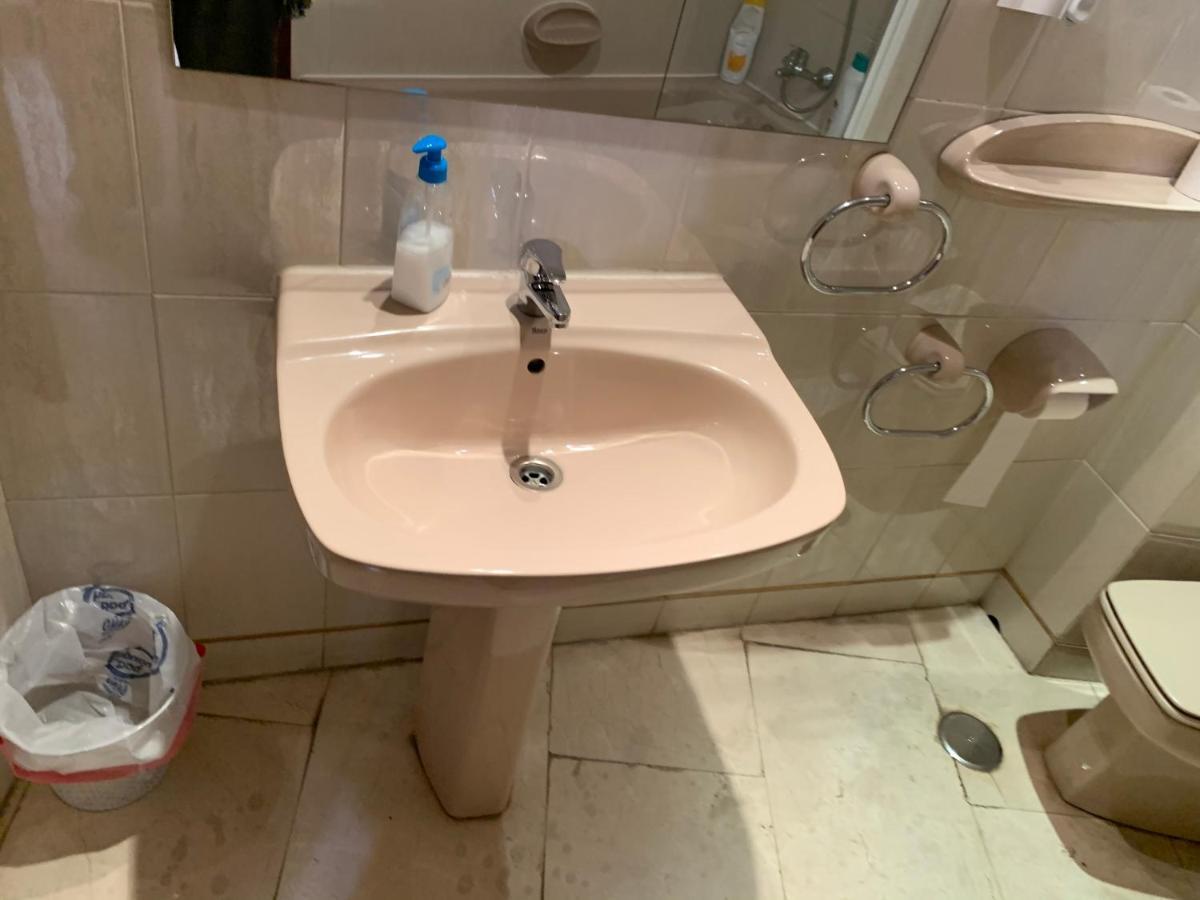 Apartamentos Y Estudios Torr En Madrid - Chamartin Con Wifi Gratis Ngoại thất bức ảnh