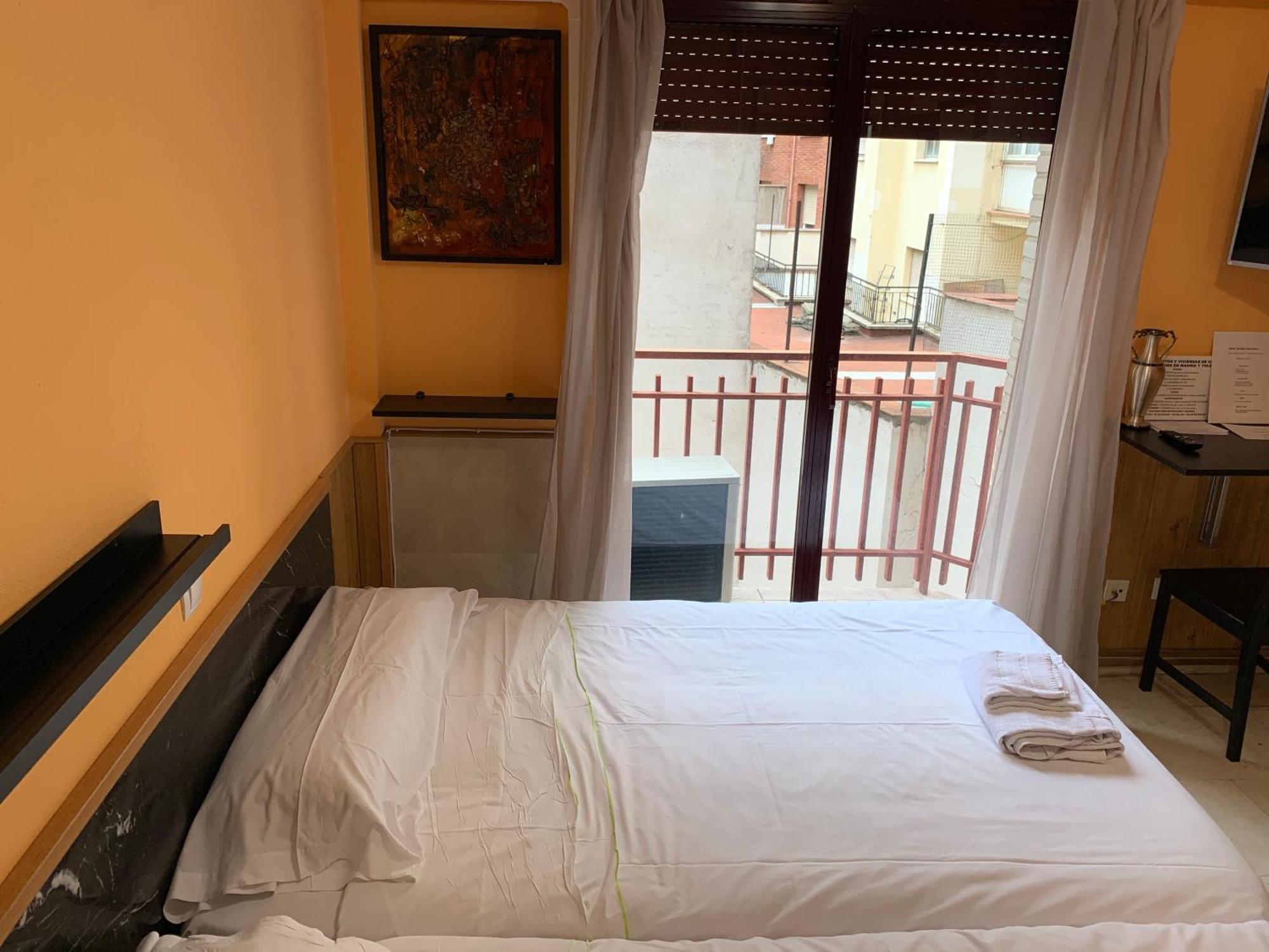 Apartamentos Y Estudios Torr En Madrid - Chamartin Con Wifi Gratis Ngoại thất bức ảnh