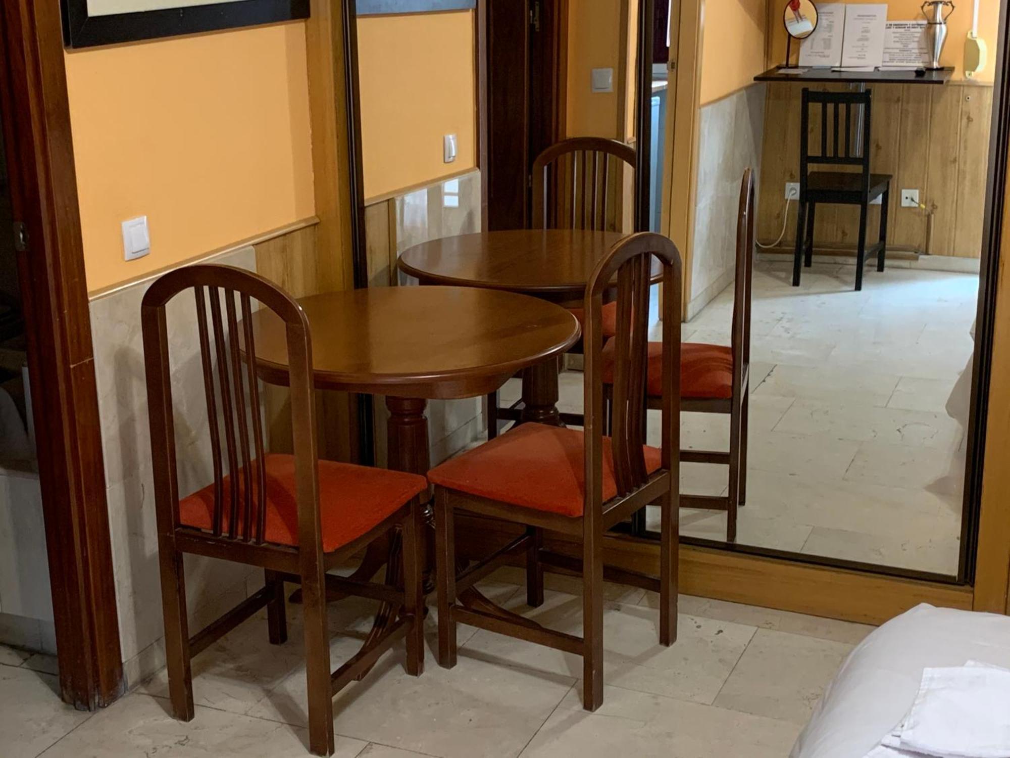Apartamentos Y Estudios Torr En Madrid - Chamartin Con Wifi Gratis Ngoại thất bức ảnh