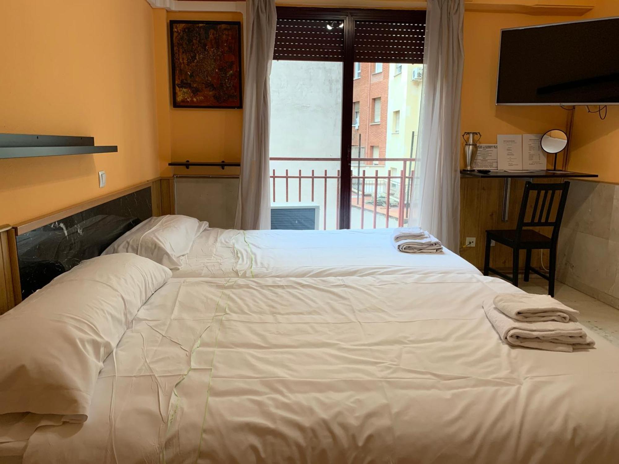 Apartamentos Y Estudios Torr En Madrid - Chamartin Con Wifi Gratis Ngoại thất bức ảnh
